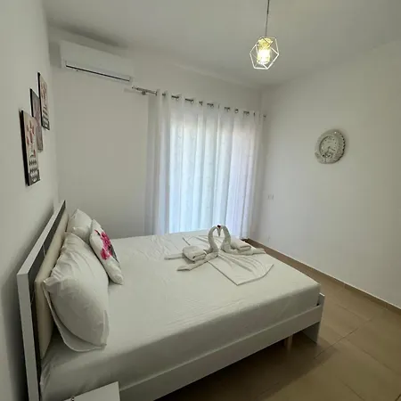 Resuli Apartments Sarande Exterior photo